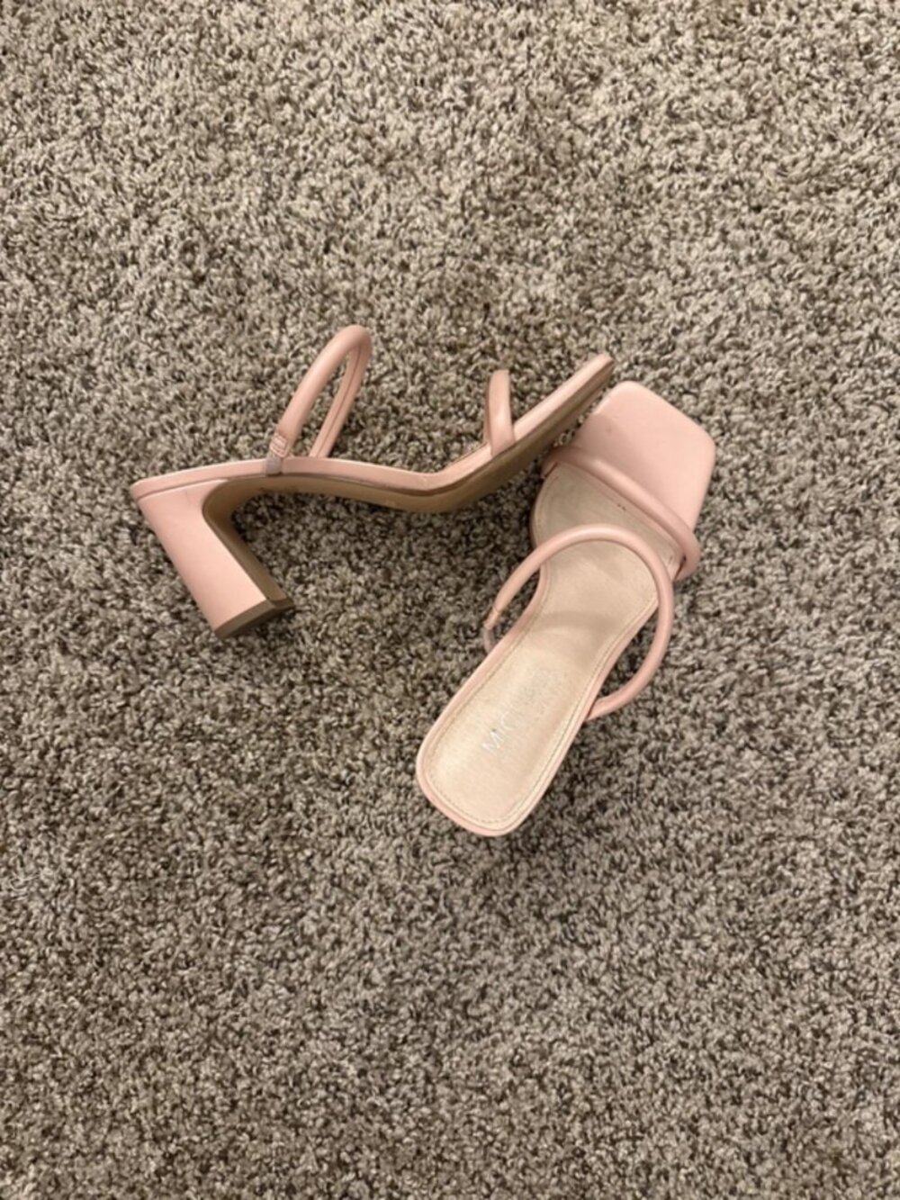 Pinky nude heels